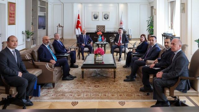 Bakan Kurum, Kazakistan Ekoloji Bakanı Kuantyrov ile görüştü