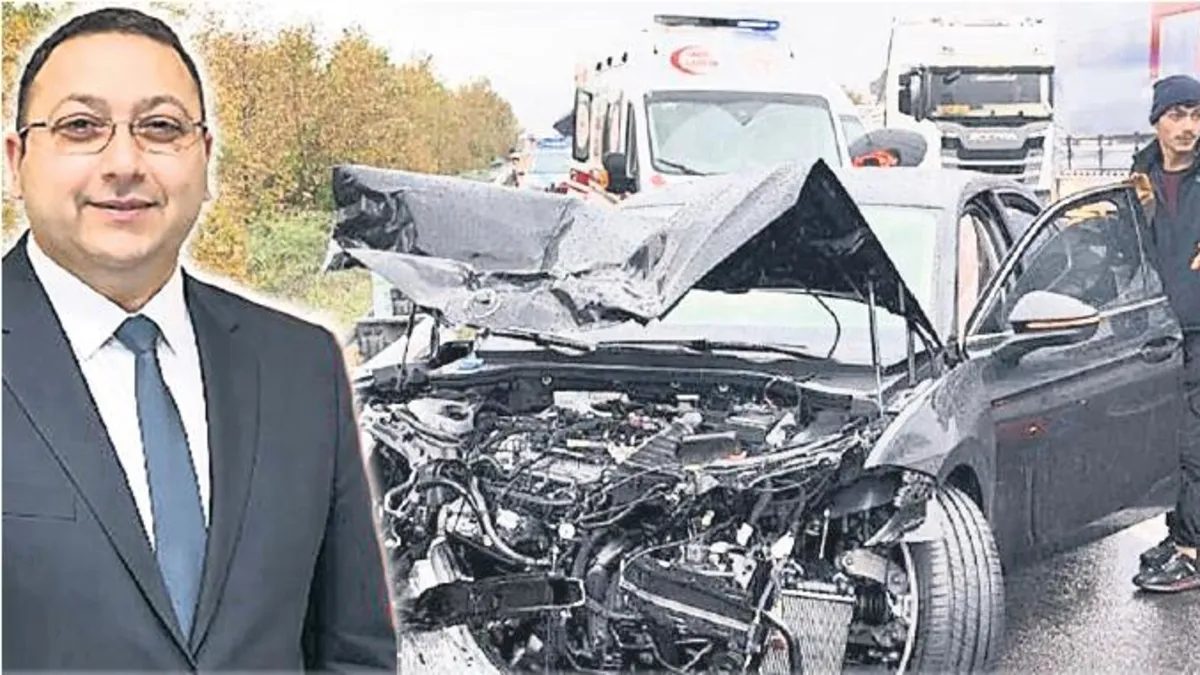 Üsküdar Belediye Başkan Vekili Dündar Ziya Gültekin trafik kazasında hayatını kaybetti