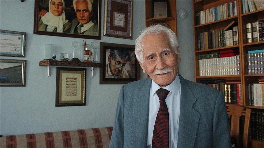 Bahaettin Karakoç, Türk şiirine önemli katkılarda bulundu