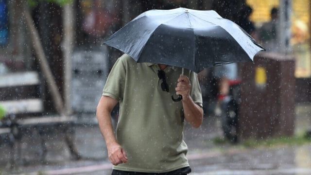 İstanbul için kuvvetli yağış ve fırtına uyarısı yapıldı