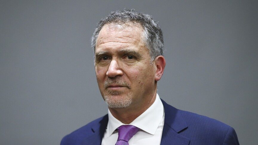 İsrailli Yazar Miko Peled, Ülkesinin Çökmekte Olduğunu Açıkladı