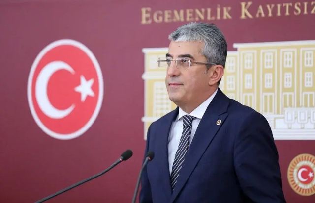 Günaydın, AKP'nin Transfer Bilançosunu Açıkladı