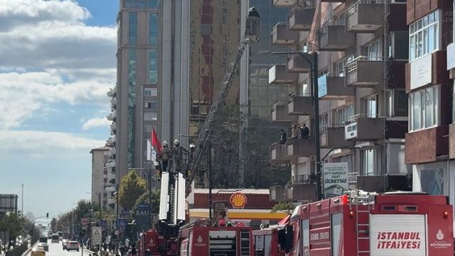 Beşiktaş'ta yangın paniği: Dans akademisinde yangın çıktı
