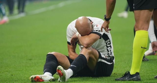 Beşiktaş'ta Vaclav Cerny'nin sağlık durumu açıklandı