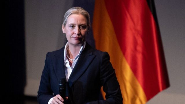Weidel, AfD'nin Avrupa Birliği'ni Yeniden İnşa Etmek İstediğini Açıkladı