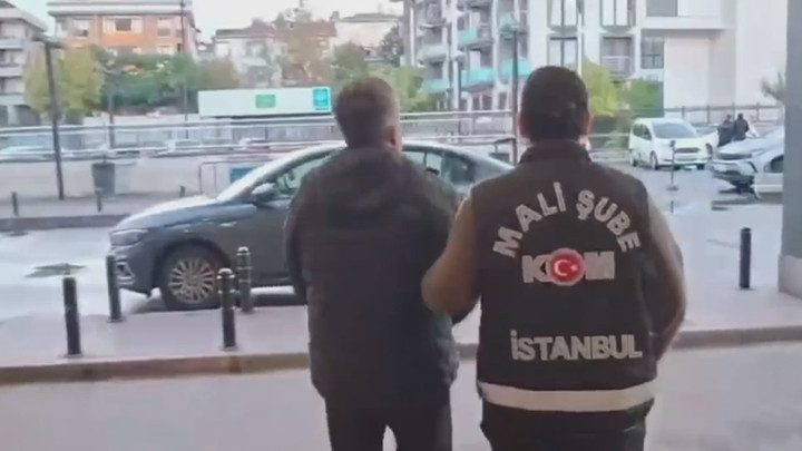 Ataşehir Belediyesi'ne yönelik operasyonda 13 kişi adliyeye sevk edildi