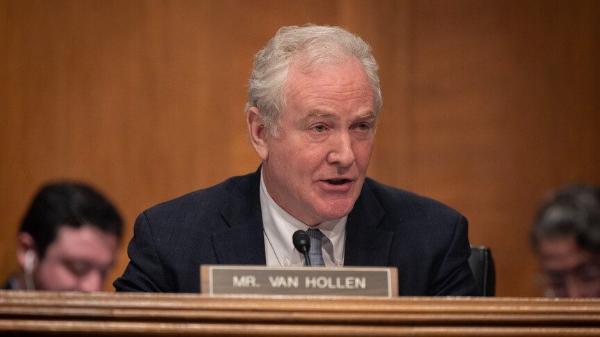 Senatör Van Hollen, ABD'nin Orta Doğu'ya yeni uçak gemisi göndermesine tepki gösterdi