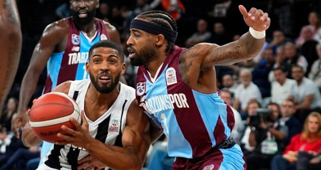 Beşiktaş, Trabzonspor'u 90-81 Yenerek İlk Galibiyetini Aldı