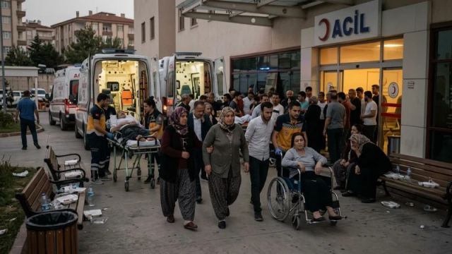 Siirt'te Gıda Zehirlenmesi: 88 Kişi Hastaneye Kaldırıldı