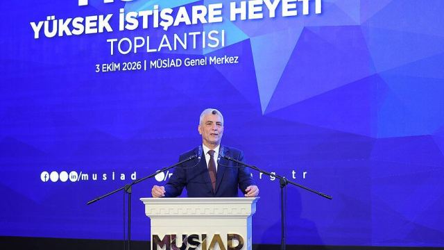 Ticaret Bakanı Bolat, İhracatı Yüksek Katma Değerli Hale Getirmeyi Hedefliyor