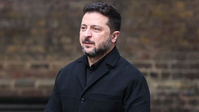 Zelenskiy Brüksel'de Hava Savunması ve F-16 Talep Etti