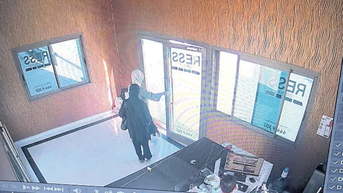 Başakşehir'de Yeni Evli Çiftin Altınlarını Hırsızlar Çaldı