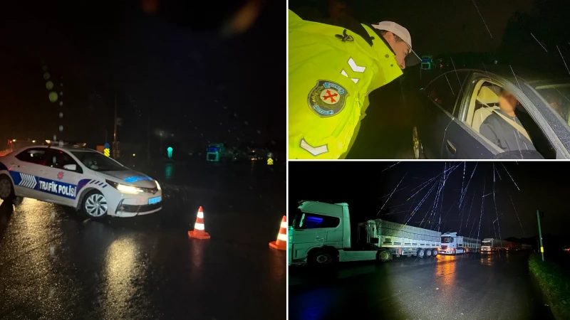 Sakarya'da D-650 kara yolu sel nedeniyle trafiğe kapatıldı