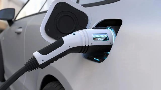 Türkiye'de Elektrikli Araç Sayısı 465 Bini Aştı