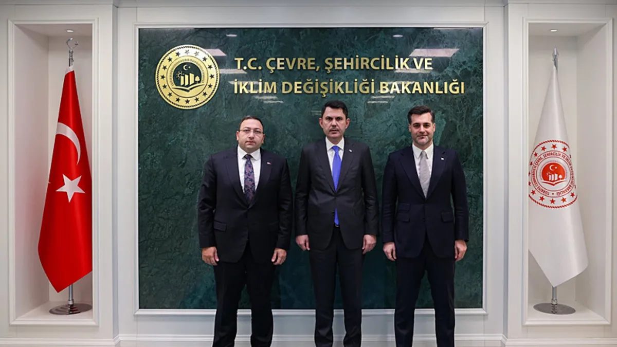 Bakan Kurum Üsküdar için çalışmalara devam edecek
