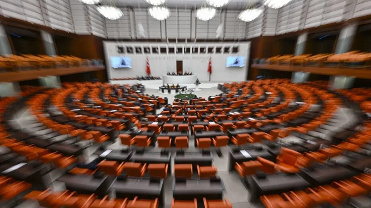 Fon vurgunu kanun teklifinin görüşmeleri öne alındı