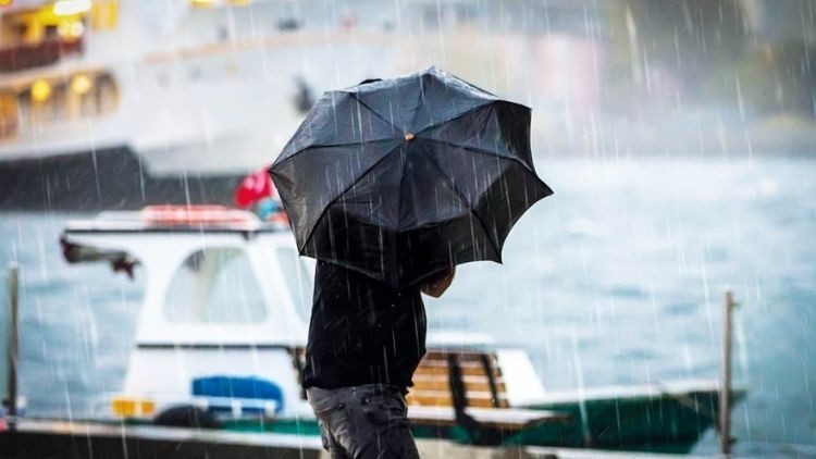 İstanbul'da Yağışlar 2 Hafta Daha Sürecek