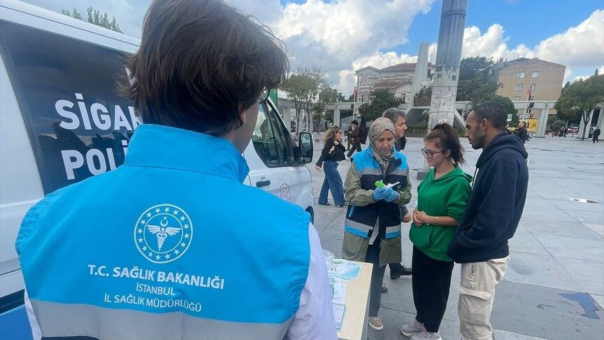 İstanbul'da Tütünle Mücadele Timleri, Sigarayı Bırakmak İsteyenlere Destek Veriyor