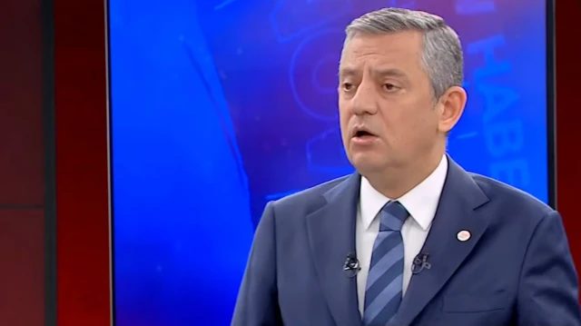 Özgür Özel, Cemil Tugay'ın AK Parti'ye geçişini eleştirdi