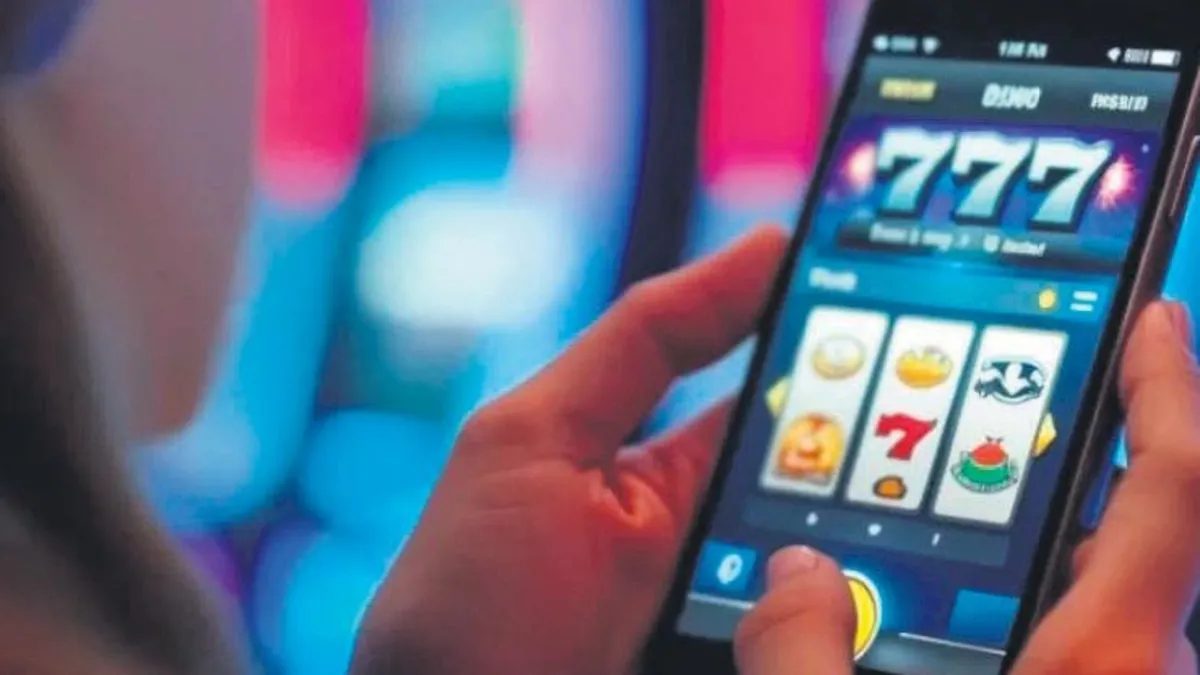 Dijital Kumar İstanbul'da Arkadaş ve Telefon Etkisiyle Yaygınlaşıyor