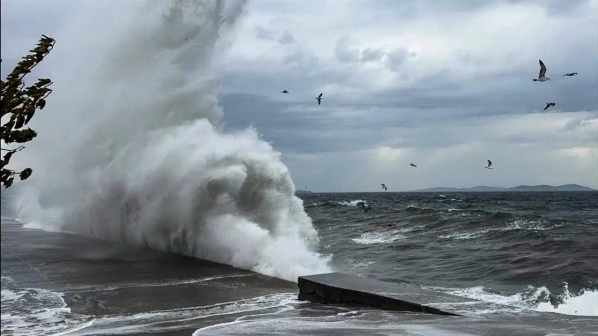 Meteoroloji'den Marmara için fırtına uyarısı yapıldı