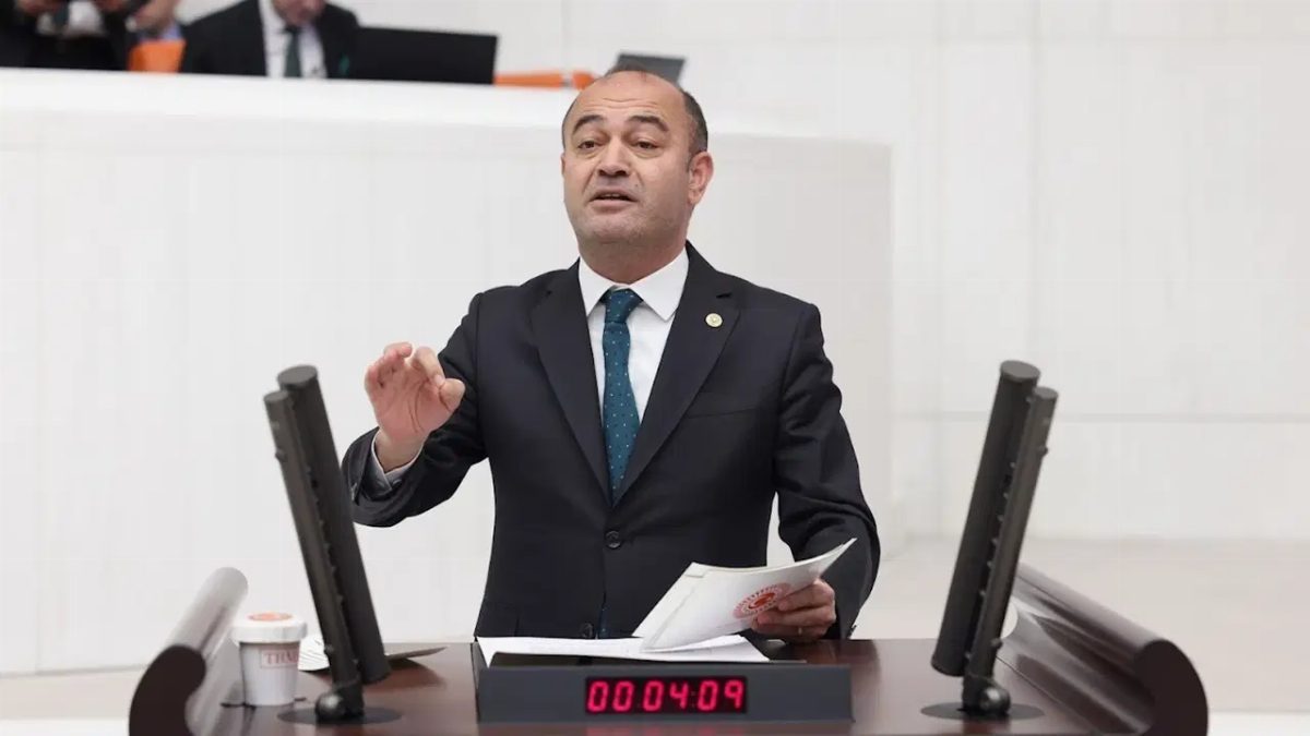 YENİ Parti'den Fon Krizi Açıklaması: Listeleri Neden Gizliyorsunuz