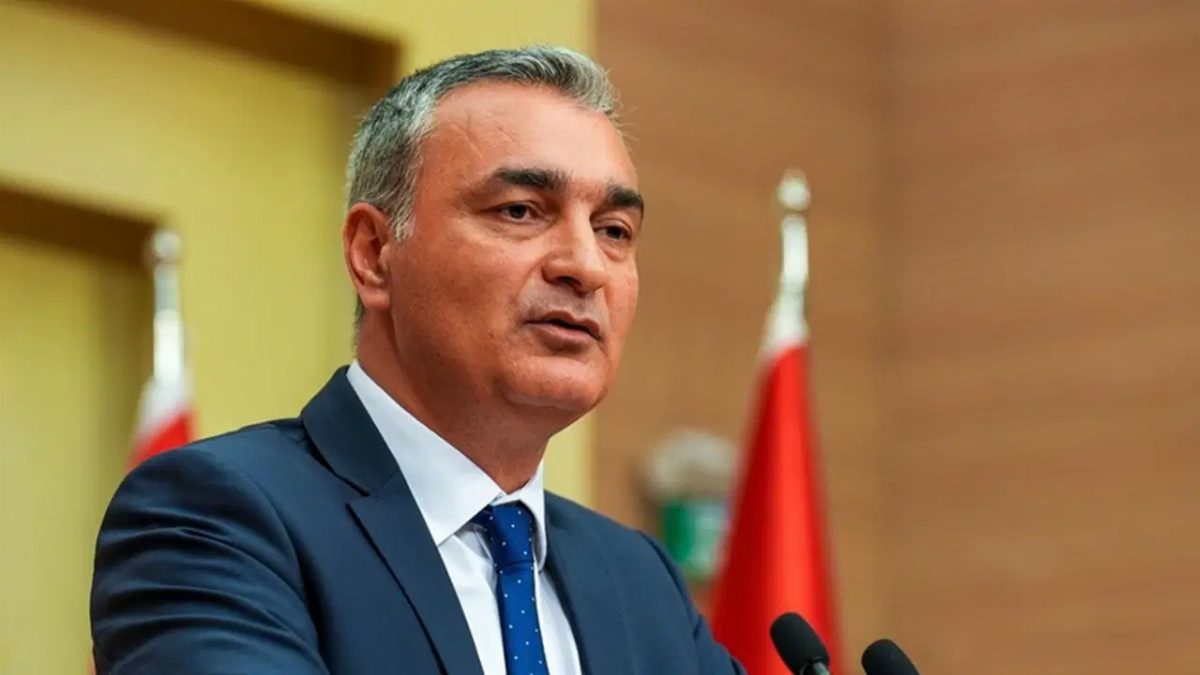 Müslim Sarı'dan Eyüpsultan'daki gözaltı açıklaması