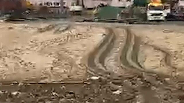Ayazağa Atatürk Stadı'nın yıkımına başlandı