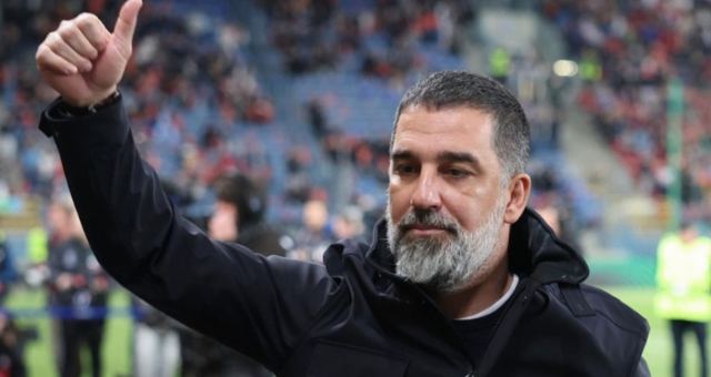 Arda Turan İstanbul'a geldi, A Milli Takım için görüşecek