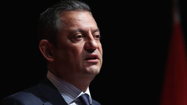 Özgür Özel, Başakşehir'deki bıçaklama olayında açıklama yaptı