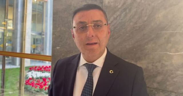 Serkan Bayram, AK Parti Üzerine Açıklamalarda Bulundu