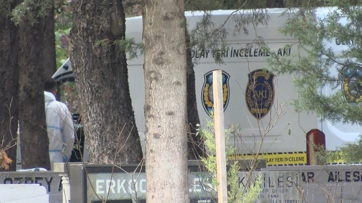 Kaşif Kozinoğlu Soruşturmasında Mezardan Alınan Örnekler Geri Konuluyor