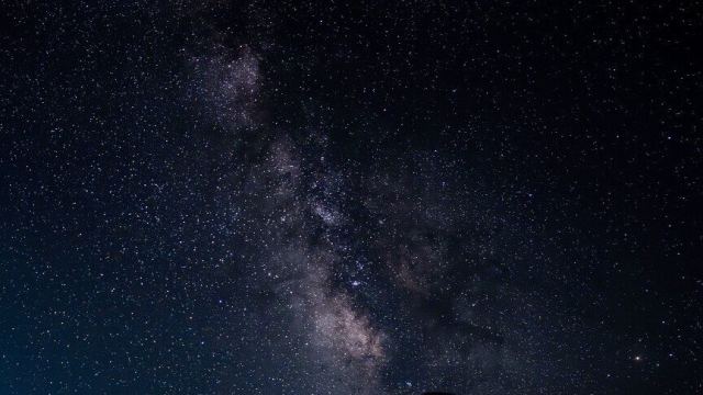 Beta Pictoris b'den gelen radyo sinyali manyetik alanı gösteriyor