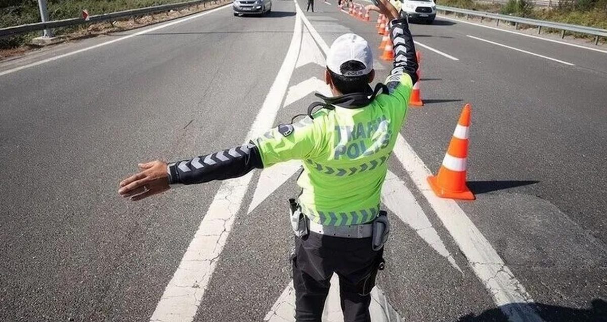 Zeytinburnu'nda Yarın Trafiğe Kapatılacak Yollar Açıklandı