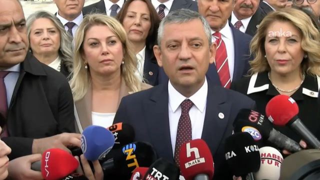 Özgür Özel'den AKP'ye Mersin ve İBB tepkisi