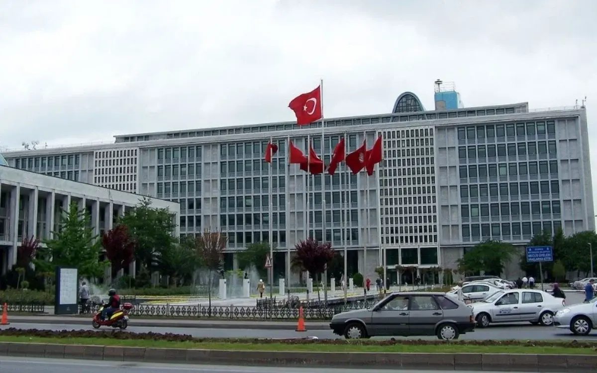 Vakıflar Genel Müdürlüğü, İBB Binası İçin Tescil Talep Etti
