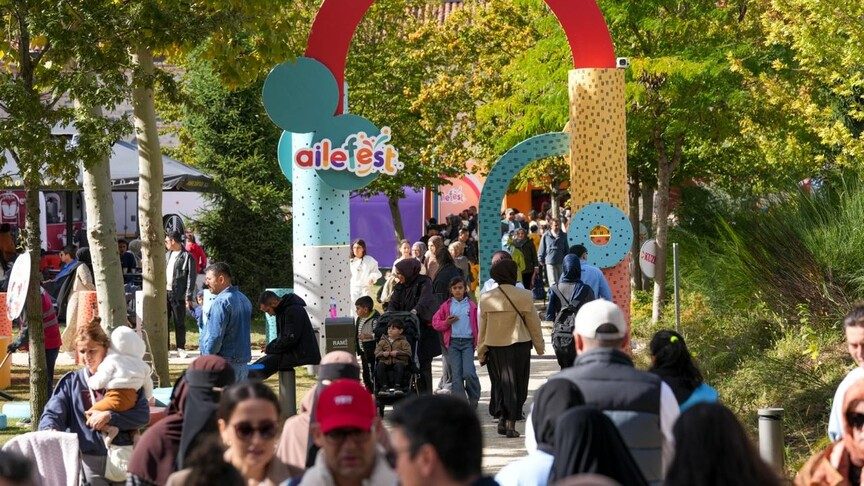 Rami Kütüphanesi'nde AileFest'i 825 Bin Kişi Ziyaret Etti