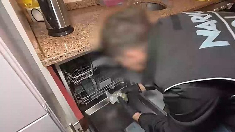 İstanbul'da uyuşturucu operasyonu: 98 kilo Skunk ele geçirildi