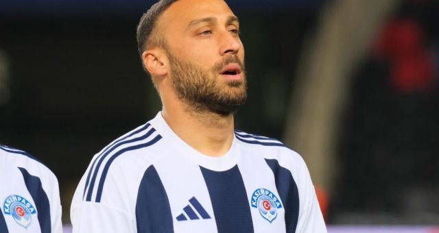 Cenk Tosun Fenerbahçe transferini hatalı buldu