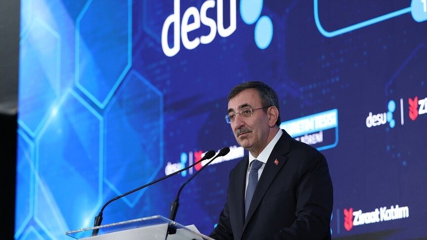 Cumhurbaşkanı Yardımcısı Yılmaz: Sağlık endüstrilerinde hızlı gelişim mümkün