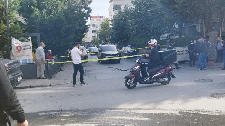 Cevatpaşa'da Kasap Fikret Korkmaz Bıçakla Öldürüldü