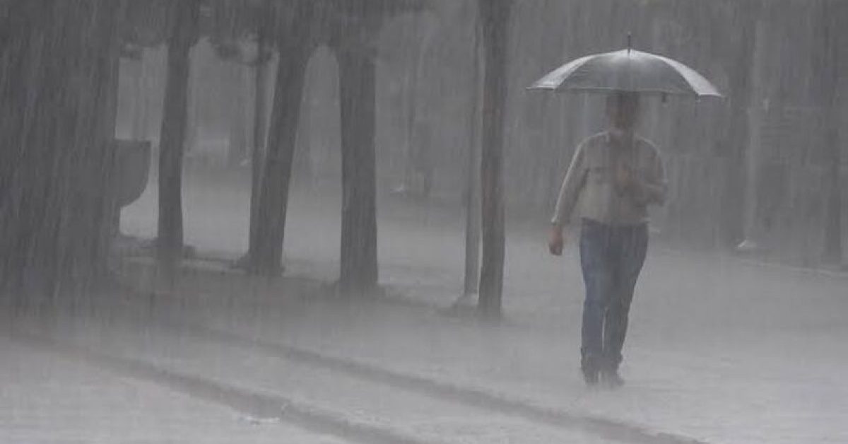İstanbul'da Sağanak ve Fırtına Uyarısı Yapıldı