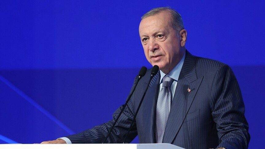 Cumhurbaşkanı Erdoğan: İleri teknolojiye yatırım mecburiyettir