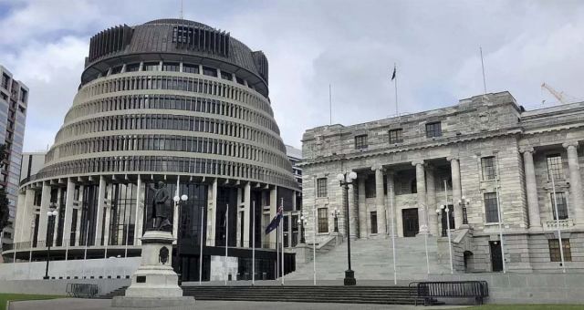 Yeni Zelanda'da Parlamento Feshedildi, Seçim Süreci Başladı