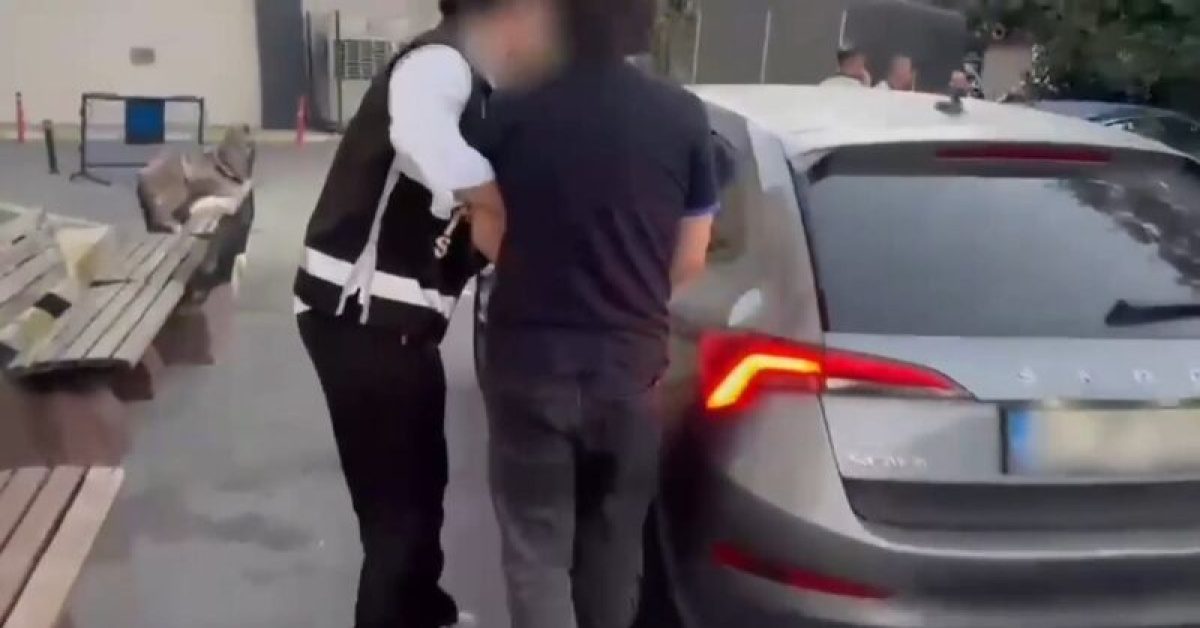 İstanbul'da 19 FETÖ'cü gözaltına alındı