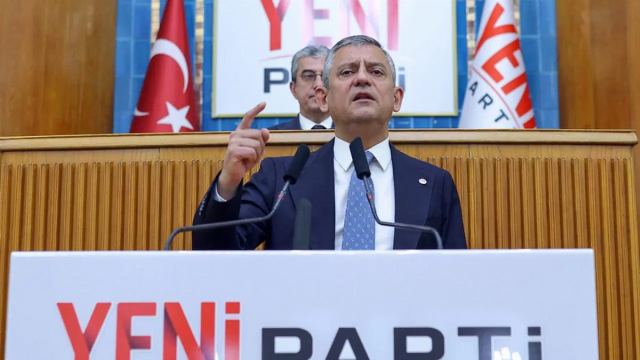 Özgür Özel, İzmir'deki Gemi Kazaları ve İktidarı Eleştirdi