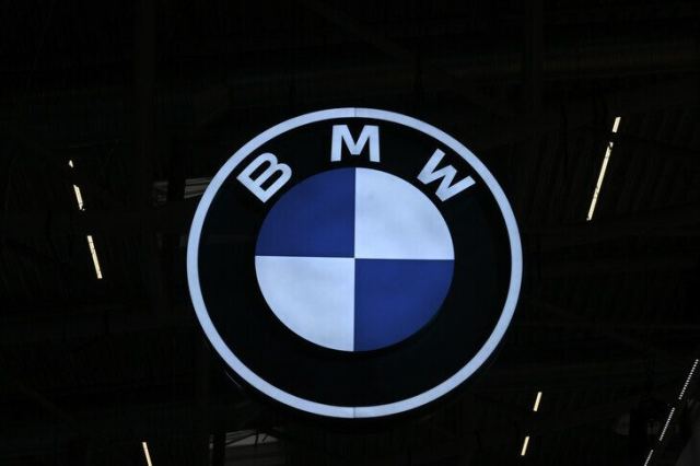 BMW'nin küresel otomobil satışları üçüncü çeyrekte düştü