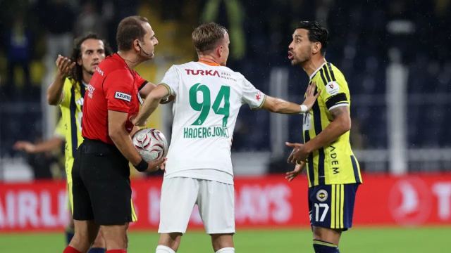 Eski Hakemler Fenerbahçe - Alanyaspor Maçını Yorumladı