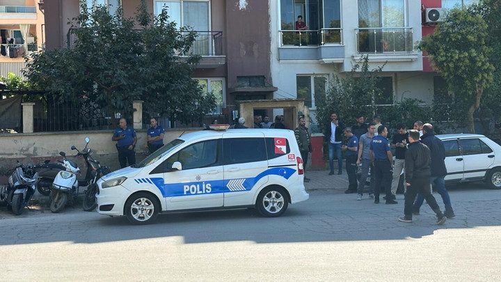 İzmir'de Bıçakla Yaralanan Sadettin Özkan Hayatını Kaybetti