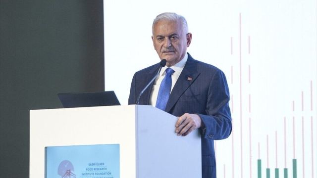 Binali Yıldırım: Küresel çocuk eğitim fonu kurulmalı